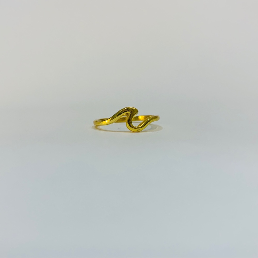 Gold Wave Ring